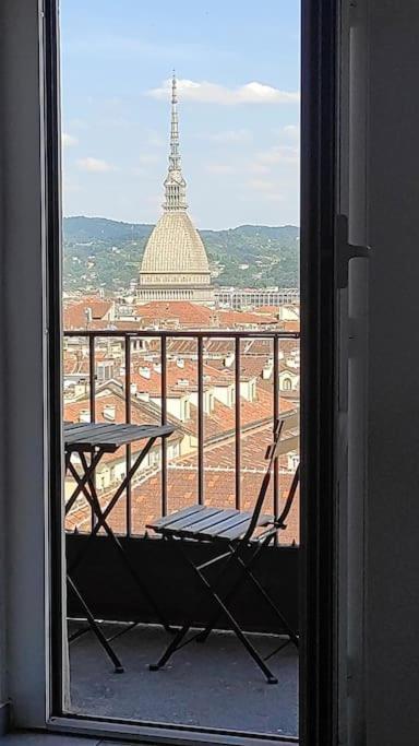 Domus Nova - Finestra Sui Tetti