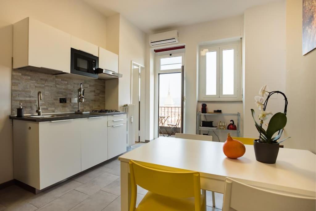 Domus Nova - Finestra Sui Tetti Apartment *